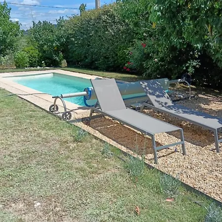 Le Petit Mas Des Hauts De Beyssan, Maison De Avec Piscine Privative Pour 2 Personnes Holiday home